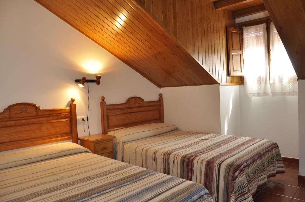 Hotel Castillo D'Acher Siresa 外观 照片